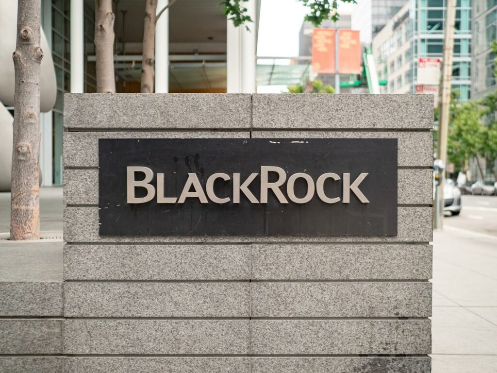 blackrock logo on office building.jpg